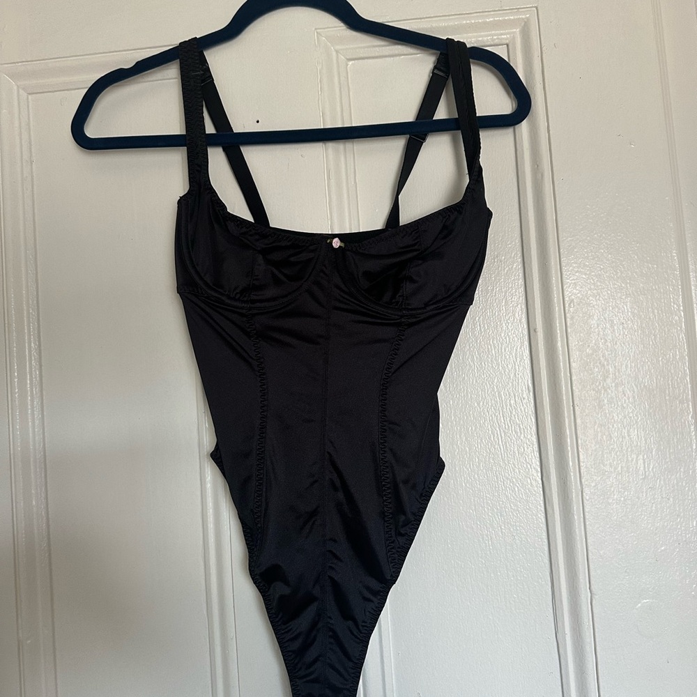 SKIMS Black Bodysuit